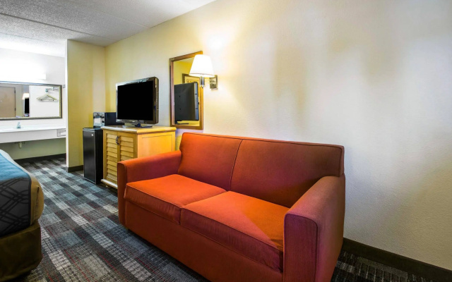 SureStay by Best Western Jacksonville Airport