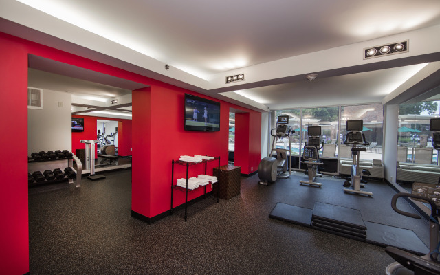 Holiday Inn Athens-University Area