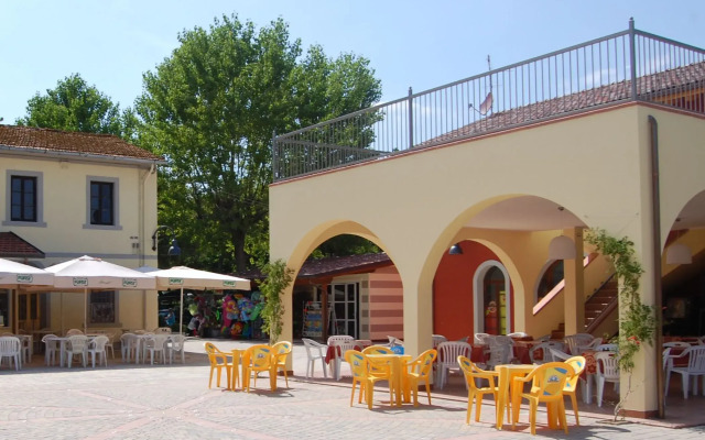 Club Del Sole Viareggio Family Collection