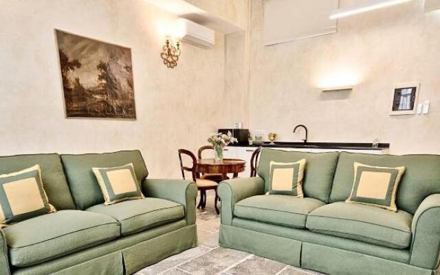 Palazzo Mantua Benavides Suites and Apartments