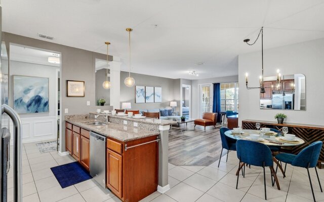 Vero`s Gem Deluxe 3 Bedroom Condo by RedAwning