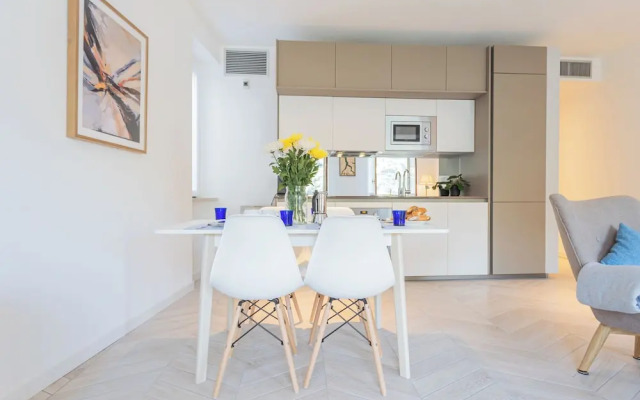 Your Private Harbour Nearby George Clooney by Rent all Como