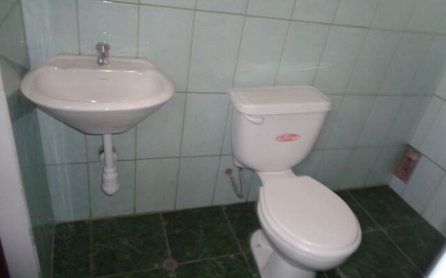 Hostal y Apartamentos Guest Home