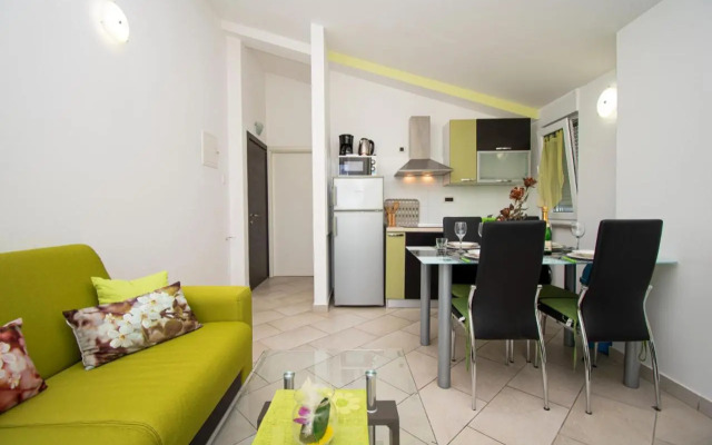 Apartments with pool in Pula,Croatia
