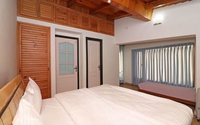 OYO 14005 Home Lake View 2BHK Zoo Road