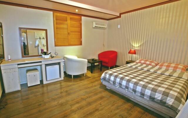 Anseong M Hotel