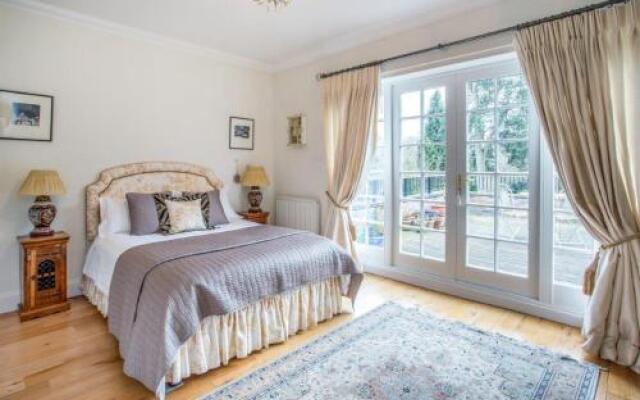 Redbrick Serviced Apartments - Sherwood House