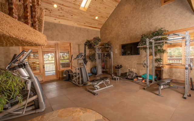 Cougar Ridge Resort, LLC