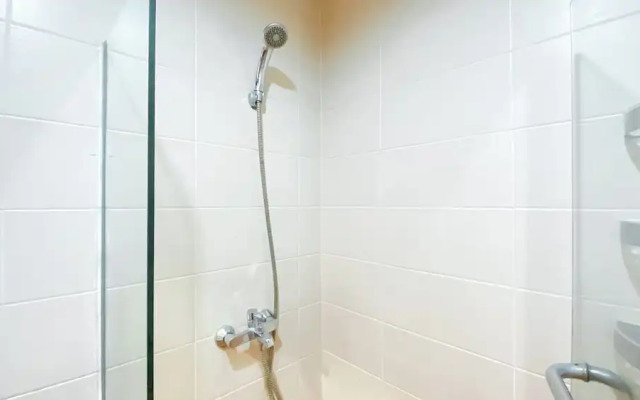 Good Choice and Homey 2BR Apartment at Belmont Residence Puri