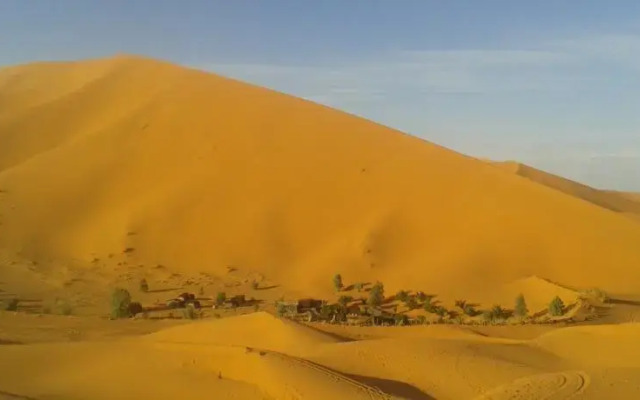 Droma Dunes
