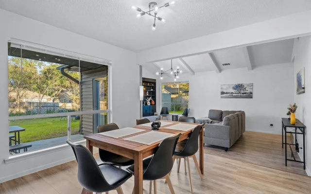 Quiet 3 Bedroom Home Walkable to Zilker Park