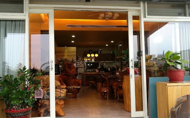 Qi Hua Zhen Ju Homestay