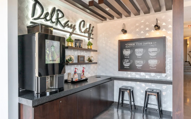 Kasa Alexandria Washington