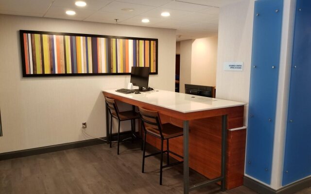 Holiday Inn Express Columbia NE - Fort Jackson by IHG