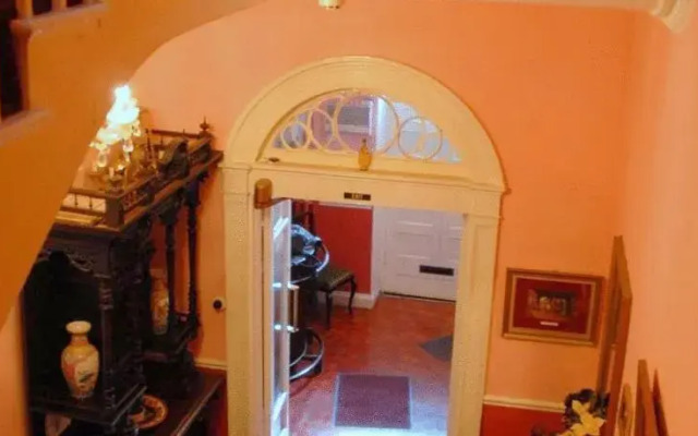 Brighton House Guesthouse (Ireland)