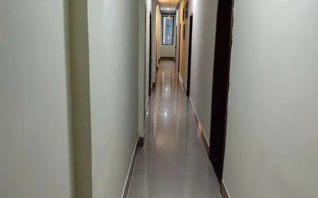 Galaxy Rs Hotel