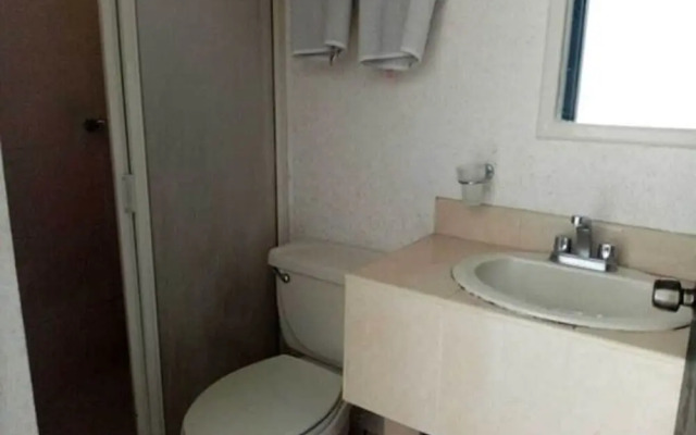 Hotel Santander Inn & Suites