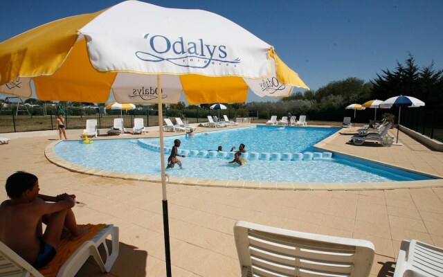 Apartment With a Terrace 300 m. From the Atlantic Coast