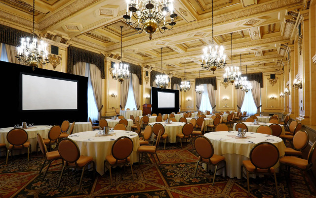 The Fort Garry Hotel, Spa and Conference Centre, Ascend Hotel Collection