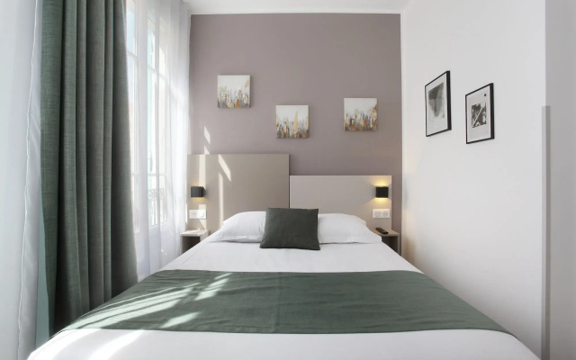 The Alcove Hotel
