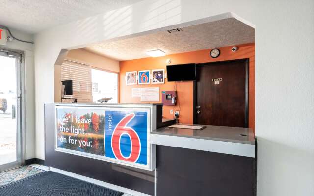 Motel 6 Columbus, OH