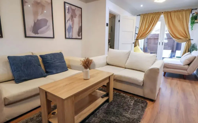 Steam and Stay @ Hoole