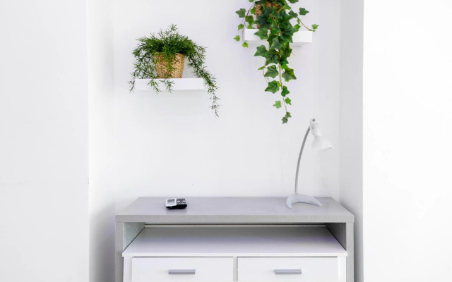 Sunrise Apartment 924