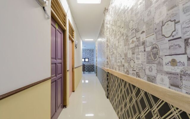 Oyo 878 Loka Indah Residence