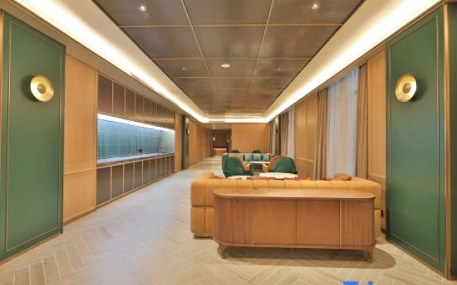 Orange Hotel (Changchun Railway Station Wanda Plaza)