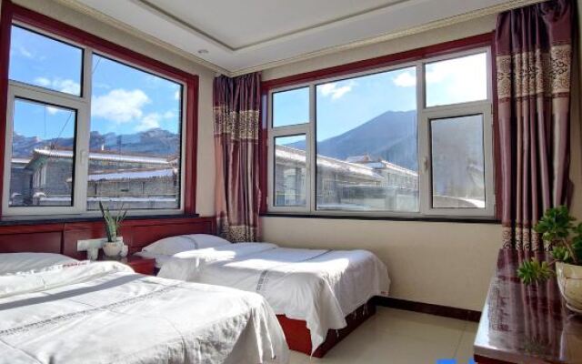 Wutaishan Huixinyuan Homestay (Zhenrongsi Branch)