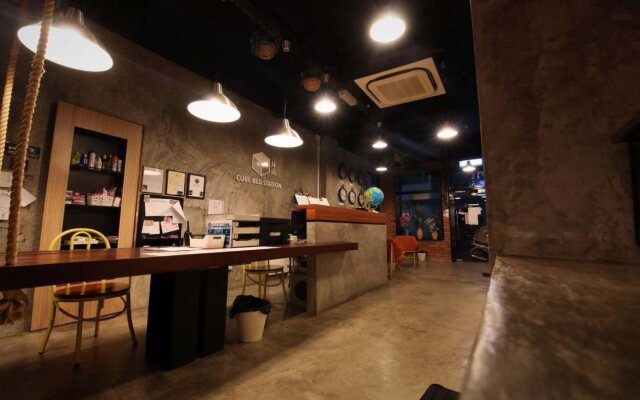Cube Bed Station - Hostel