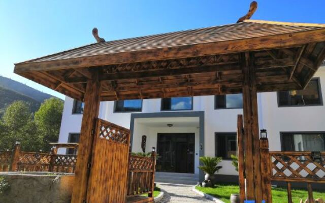 Yishan Jiushe Hostel