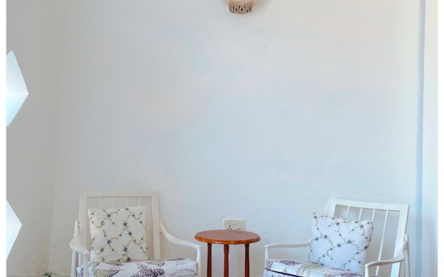 The La Mera Beach Apartments
