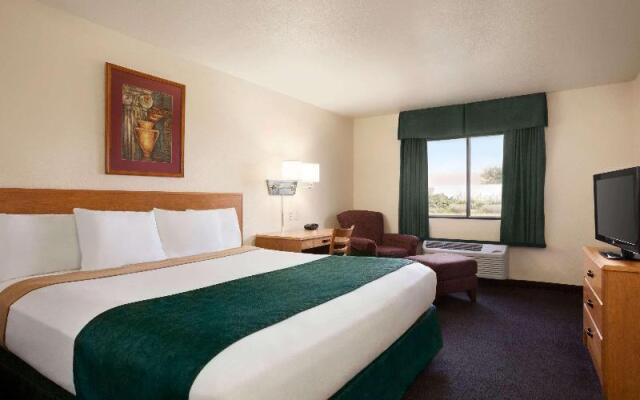 Travelodge by Wyndham Pecos