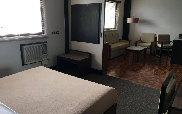 Sunny Bay Suites