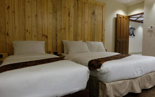 Feel Deep Dive Resort