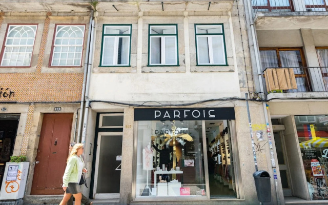 Merc Porto Cedofeita Place