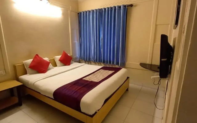 Hotel Suraj Classic