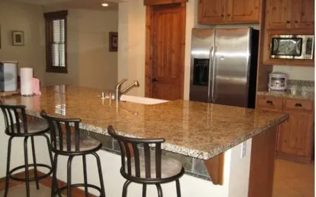 SnowCreek The Lodges