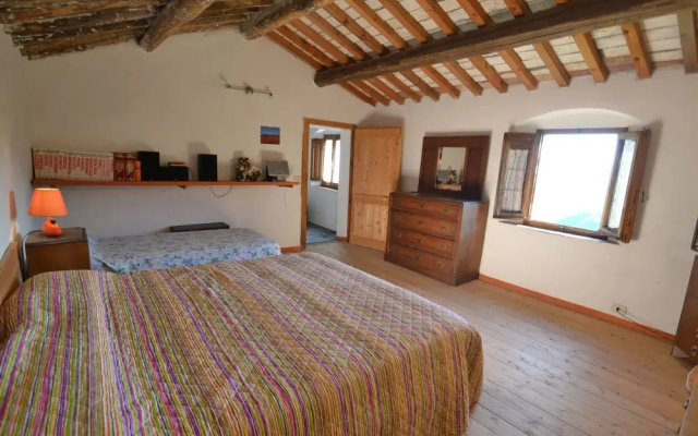 Cottage in Marliana With Private Pool