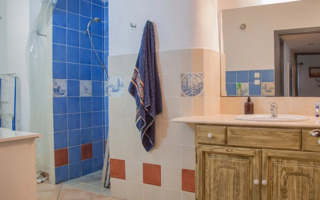 Stylish Perfect 2BR Tel Aviv Beach Apt