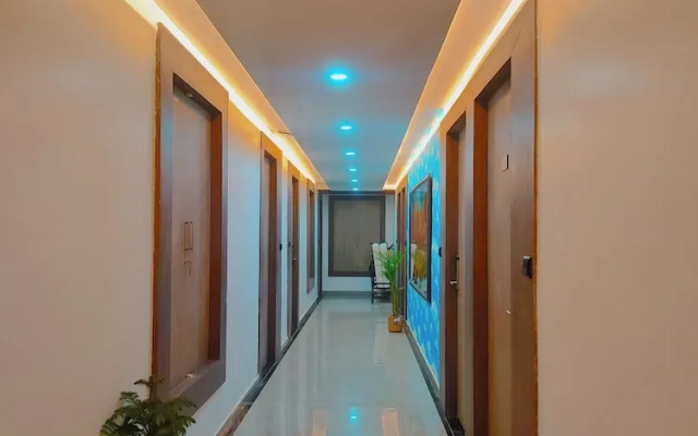 Sitaynam Hotel & Resort-Infront RAM Temp