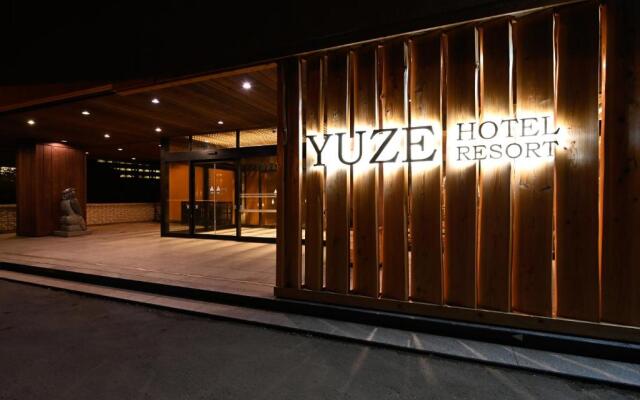 Yuze Hotel