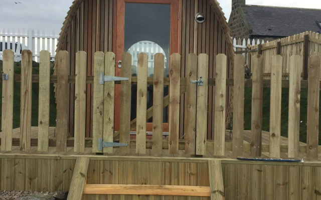 Pew With a View - Seafront Cottages