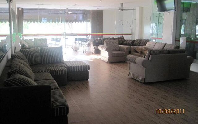 Homey Guesthouse Bintulu