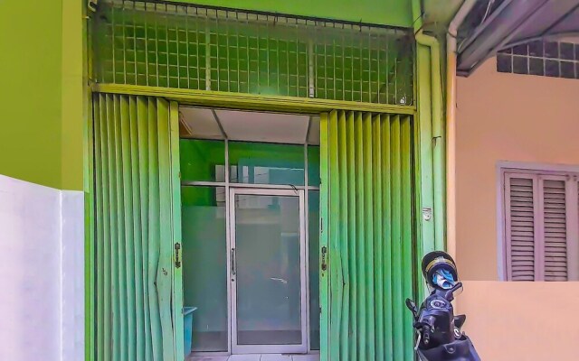 SPOT ON 92236 Kediri Family Homestay