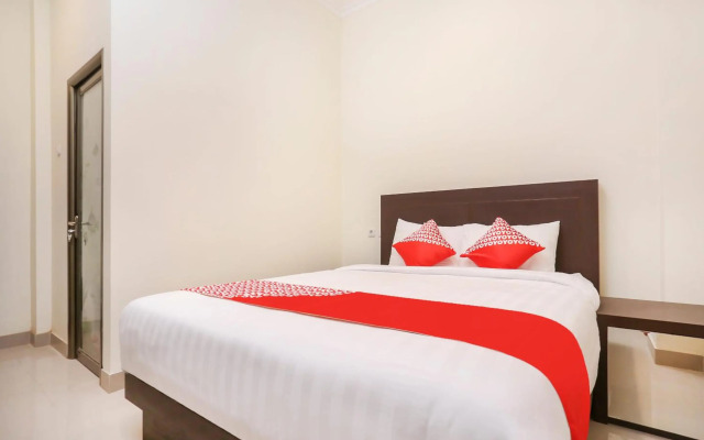 Super OYO Collection O 1626 Alena Residence