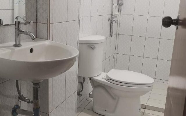 JDL Residences - Hostel