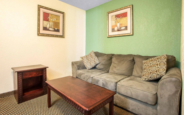 Econo Lodge Harrisburg - Hershey