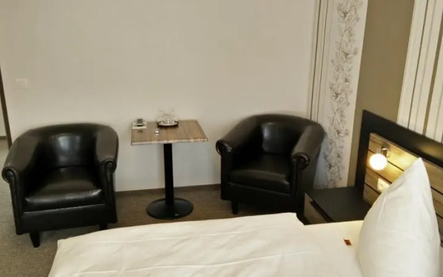 Hotel-Weinhaus Rebenhof